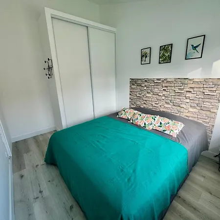 Semesterbostad Serenite Aux Nids Du Petit Bois Pour Un Sejour Detente En Charente Maritime Breuillet (Charente-Maritime)