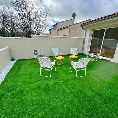 Serenite Aux Nids Du Petit Bois Pour Un Sejour Detente En Charente Maritime * Breuillet (Charente-Maritime)