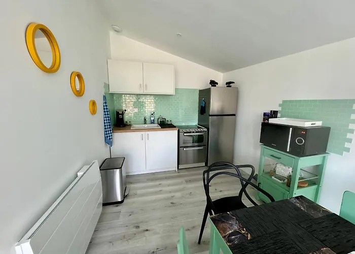 Holiday home Serenite Aux Nids Du Petit Bois Pour Un Sejour Detente En Charente Maritime Breuillet (Charente-Maritime)