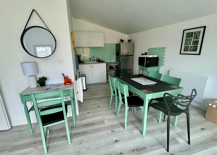 Holiday home Serenite Aux Nids Du Petit Bois Pour Un Sejour Detente En Charente Maritime *