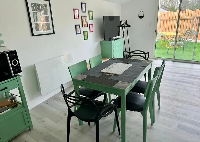 Holiday home Serenite Aux Nids Du Petit Bois Pour Un Sejour Detente En Charente Maritime