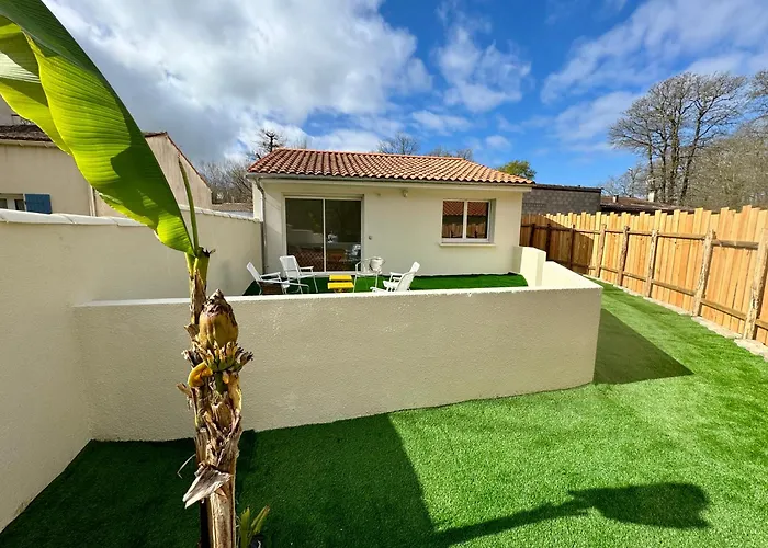 Holiday home Serenite Aux Nids Du Petit Bois Pour Un Sejour Detente En Charente Maritime Breuillet (Charente-Maritime)